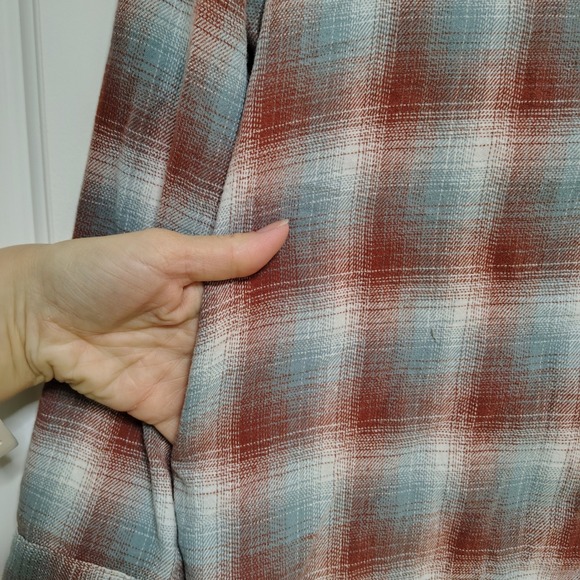 Wild Fable Flannel Shirt XS Oversized Brown Blue Plaid‎ Long Sleeve Button Up - Picture 7 of 9